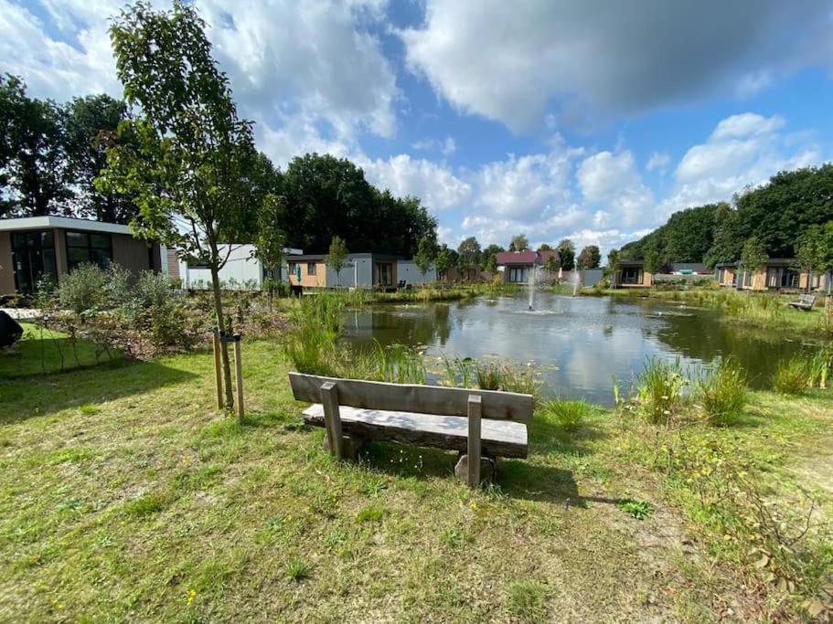 Kindvriendelijk Luxe Chalet In De Bossen Met Prive Sauna Harderwijk Eksteriør bilde