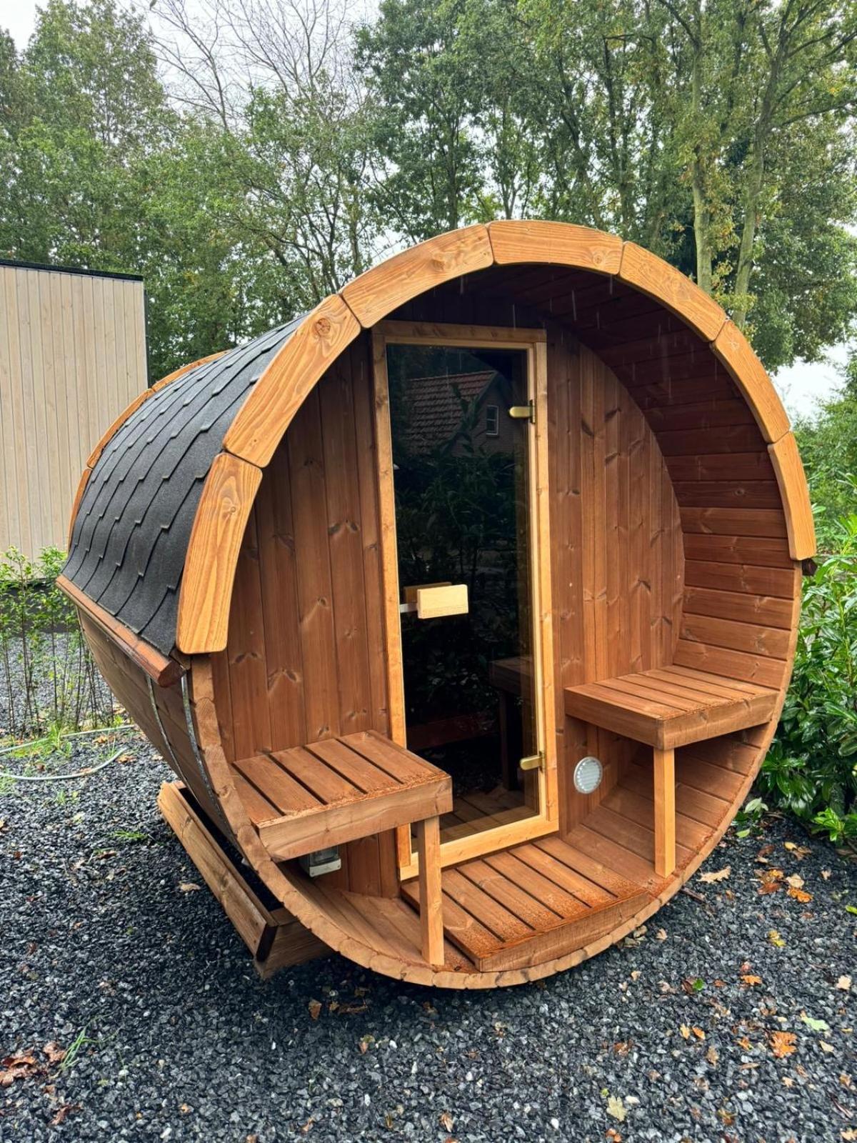 Kindvriendelijk Luxe Chalet In De Bossen Met Prive Sauna Harderwijk Eksteriør bilde